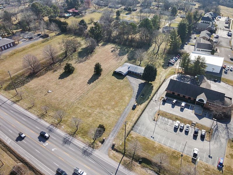 281 E Main St, Hendersonville, TN 37075