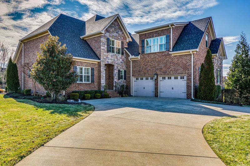 4353 Pretoria Rn, Murfreesboro, TN 37128