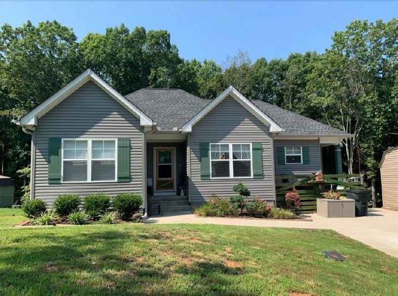7256 Sugar Camp Dr, Greenbrier, TN 37073