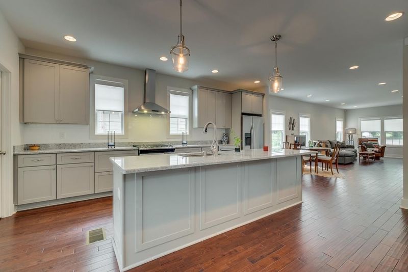 1308 Maxey Ln #A, Nashville, TN 37216