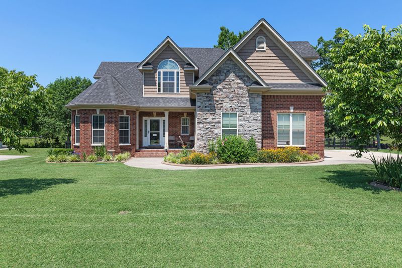 1009 Loblolly Dr, Murfreesboro, TN 37128