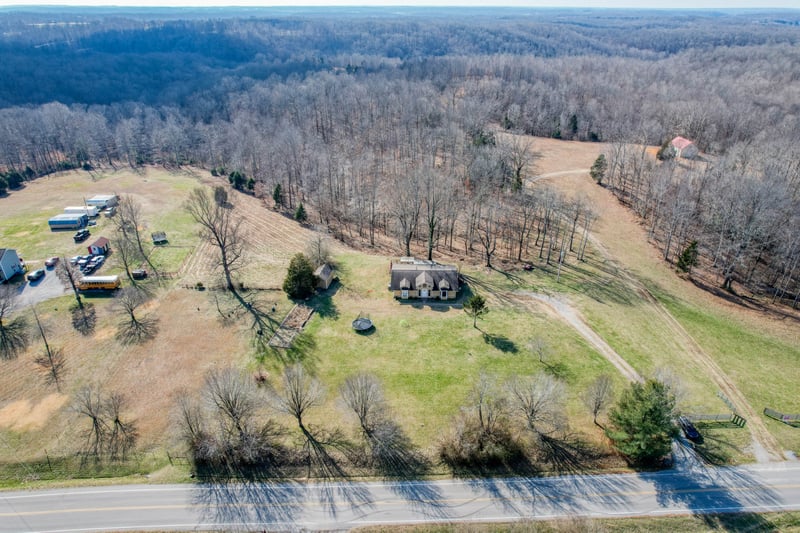 7929 Daugherty Capley Rd, Primm Springs, TN 38476
