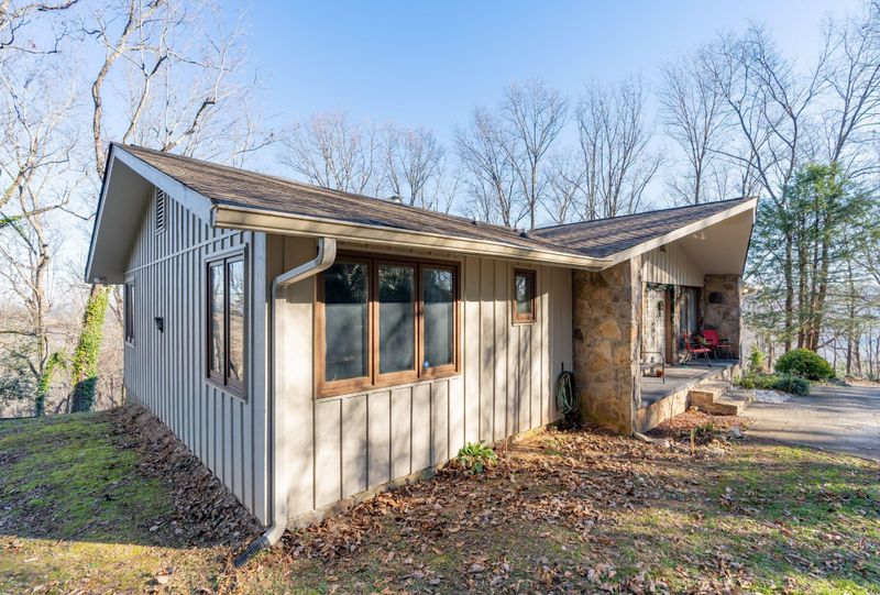 400 E Randall Rd, Rocky Face, GA 30740