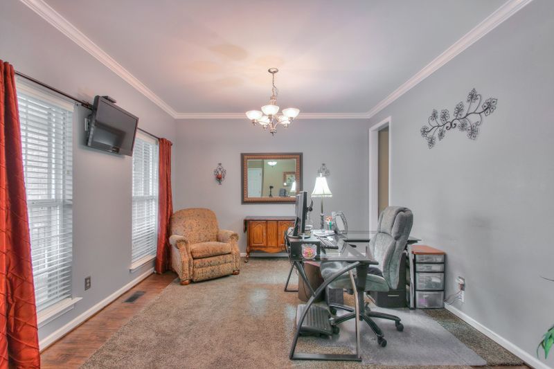 2709 Foxtrot Ln, Spring Hill, TN 37174