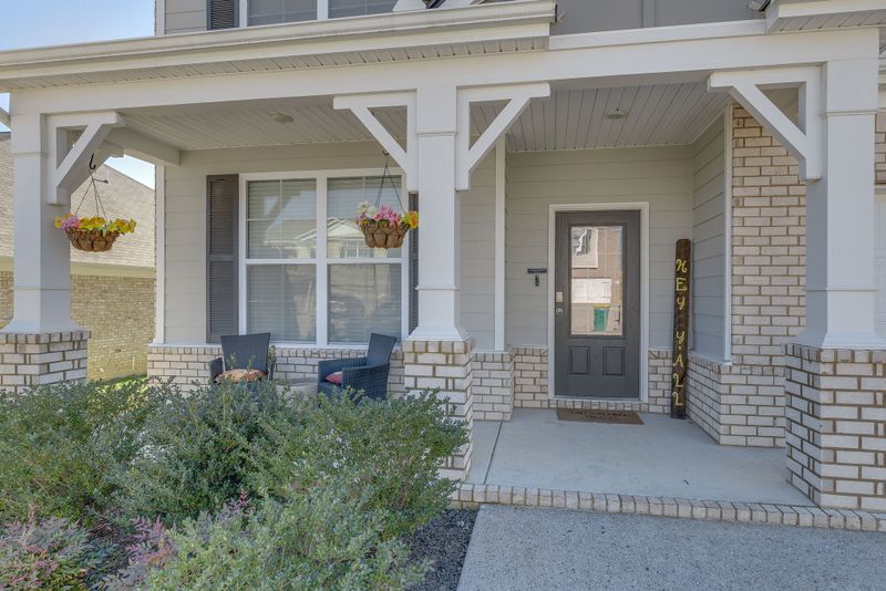 2063 Sunflower Dr, Spring Hill, TN 37174