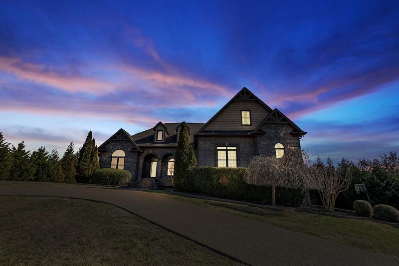 6373 Beckwith Rd, Mount Juliet, TN 37122