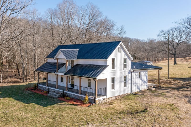 1250 S Tidwell Rd, Bon Aqua, TN 37025