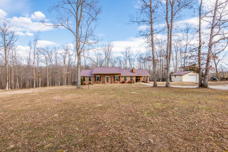 1175 W Grab Creek Rd, Dickson, TN 37055