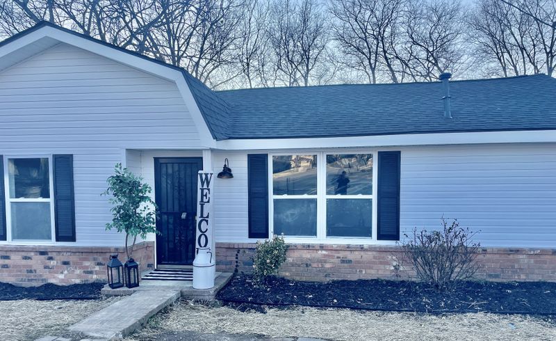 332 Donna Dr, Hendersonville, TN 37075
