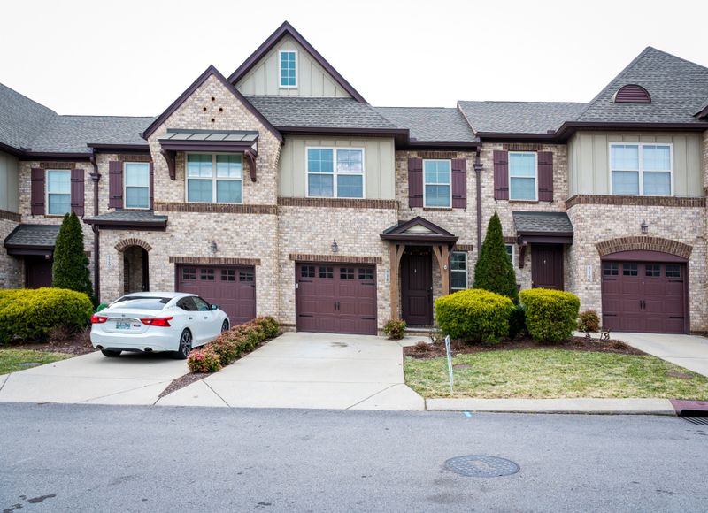 518 Millwood Ln N, Mount Juliet, TN 37122
