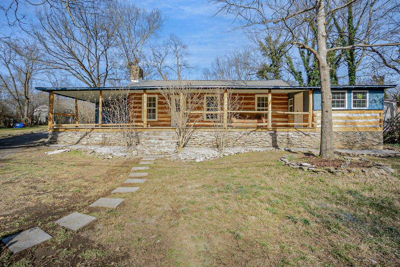 421 Bluegrass Ave, Madison, TN 37115