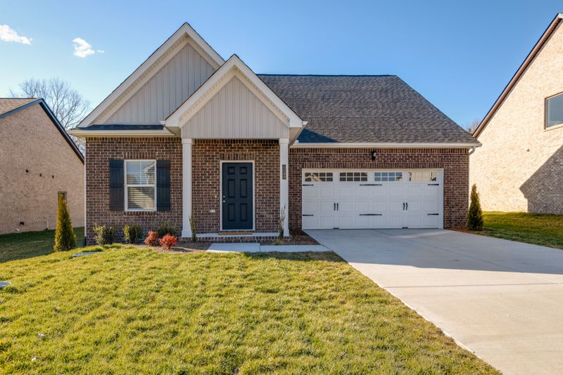 1142 Suggs Ps, Mount Juliet, TN 37122