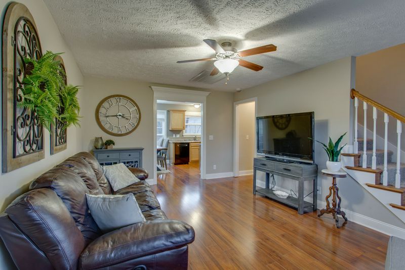 136 Drema Ct, Murfreesboro, TN 37127