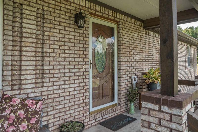 431 Brock Cir, Ringgold, GA 30736