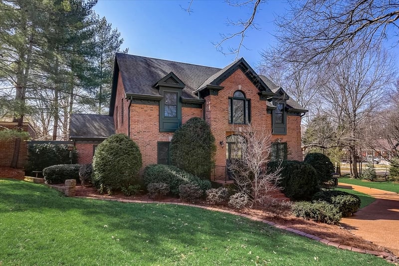 1199 Otter Creek Rd, Nashville, TN 37220
