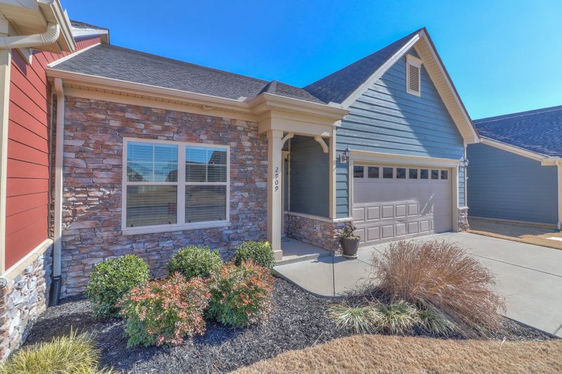 2909 Watervale Dr, Murfreesboro, TN 37128