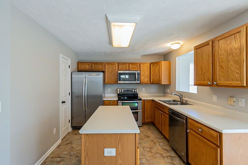 2308 Baldwin Ct, Spring Hill, TN 37174