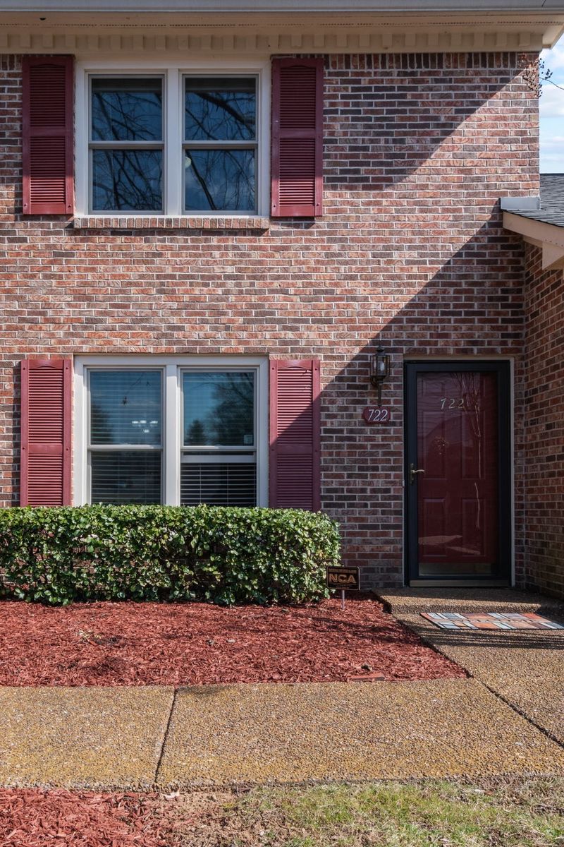 722 Kent Rd, Nashville, TN 37214