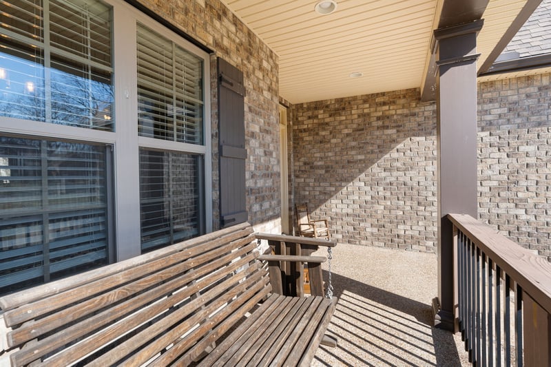 106 Amelia Dr, Bon Aqua, TN 37025
