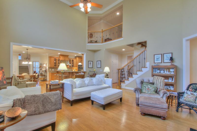 1308 Andrews Ct, Franklin, TN 37069