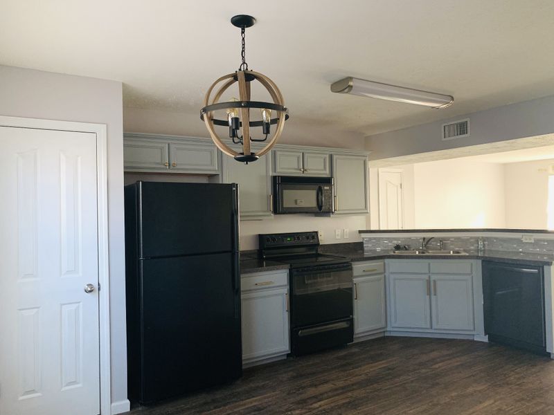 337 Arapaho Dr, Murfreesboro, TN 37128