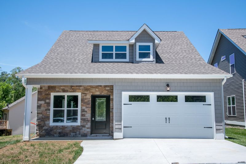 11 Georgetown Dr #35, Ringgold, GA 30736
