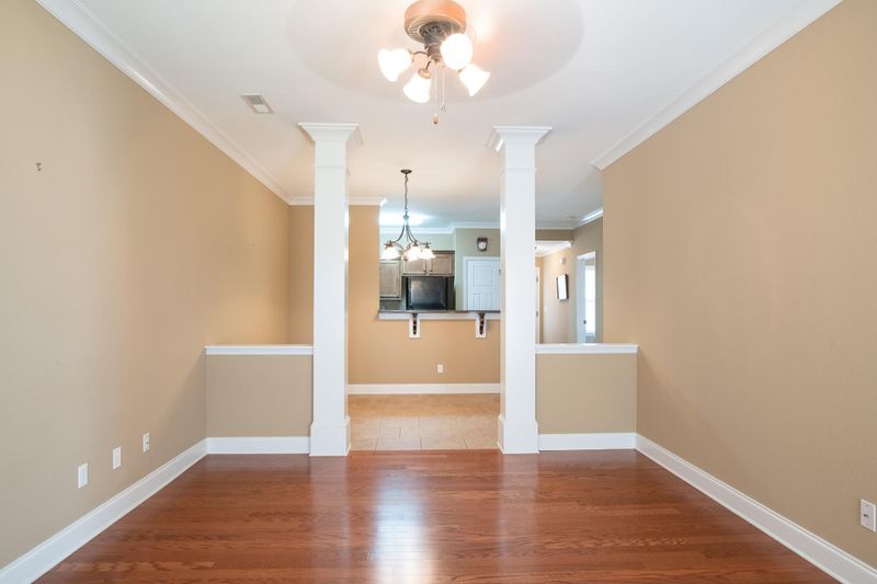 924 Colony Cir, Fort Oglethorpe, GA 30742