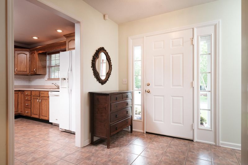 137 Autumn Trl, Ringgold, GA 30736
