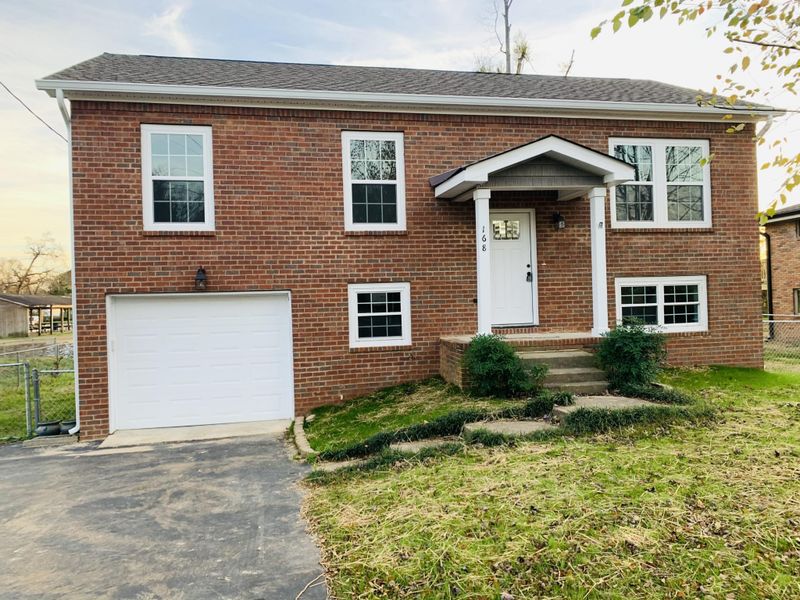 168 Howard Dr, Fort Oglethorpe, GA 30742