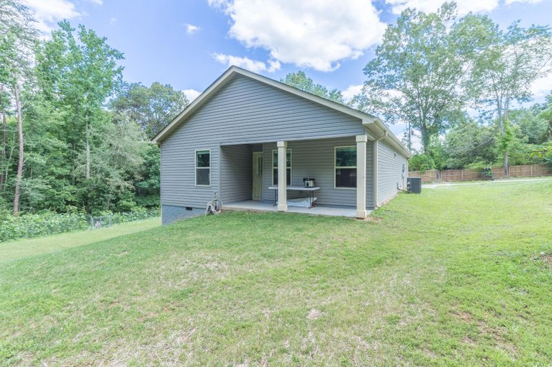 5 Gracie Ave, Ringgold, GA 30736