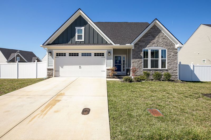 2936 Bluestem Ln, Murfreesboro, TN 37128