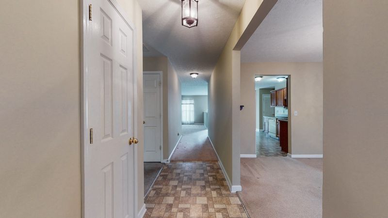 165 Vintage Cir, Hendersonville, TN 37075