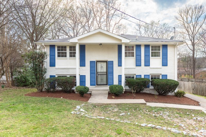 3809 Scotwood Dr, Nashville, TN 37211
