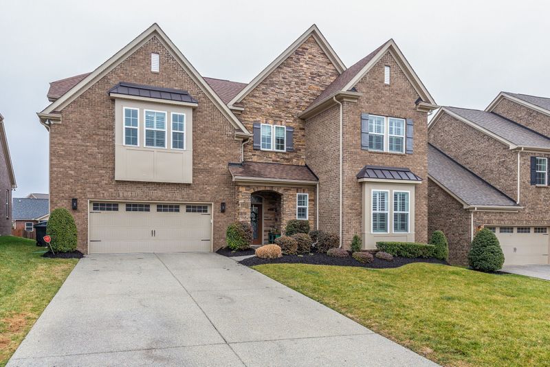 5011 Napoli Dr, Mount Juliet, TN 37122