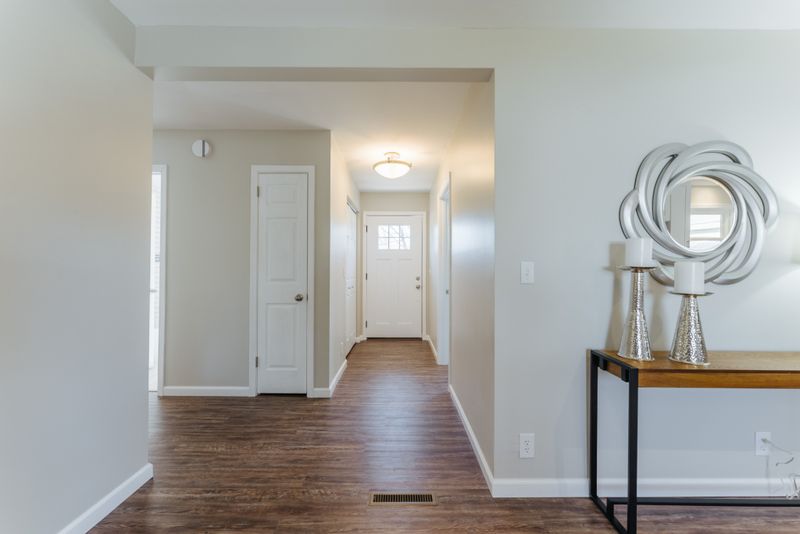 1006 Sunset Ave, Murfreesboro, TN 37129
