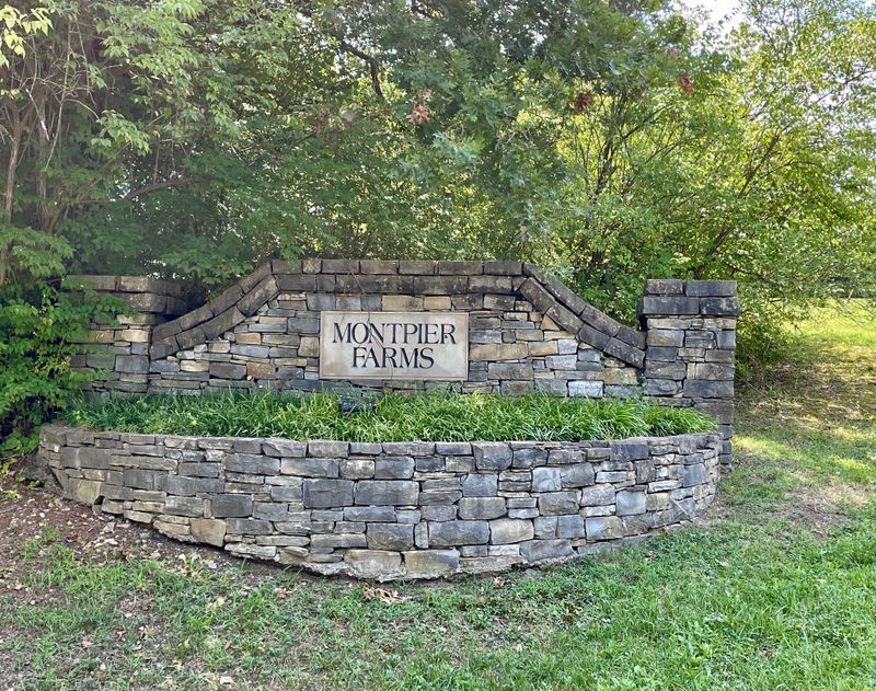 1102 Natchez Rd, Franklin, TN 37069