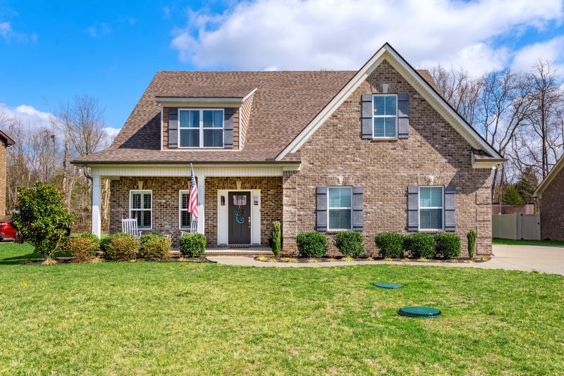 235 Mcclaran Pl, Murfreesboro, TN 37129