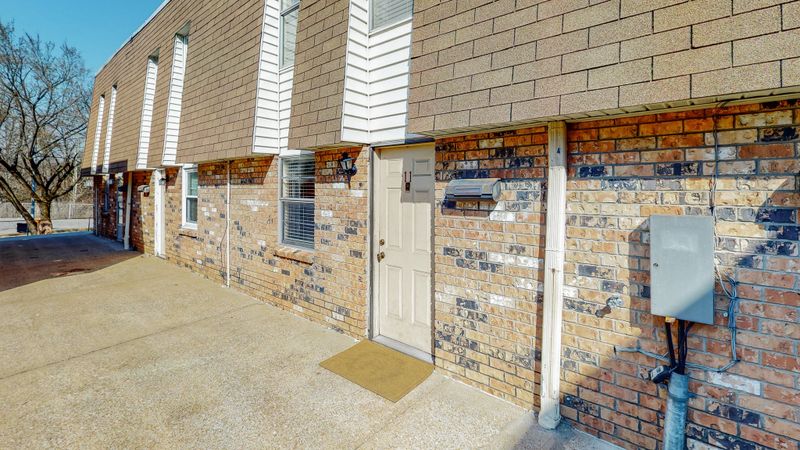 370 Wallace Rd #C11, Nashville, TN 37211