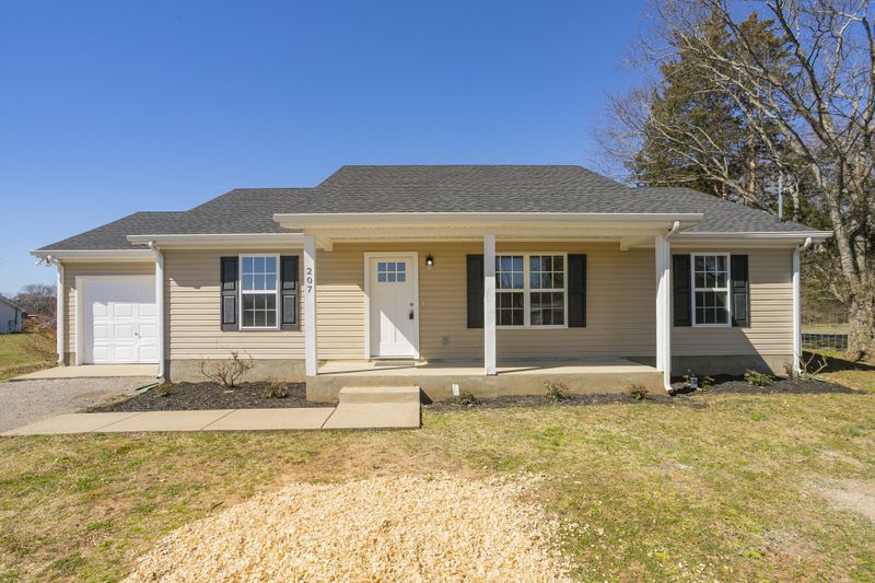 207 Anniston Dr, Murfreesboro, TN 37130