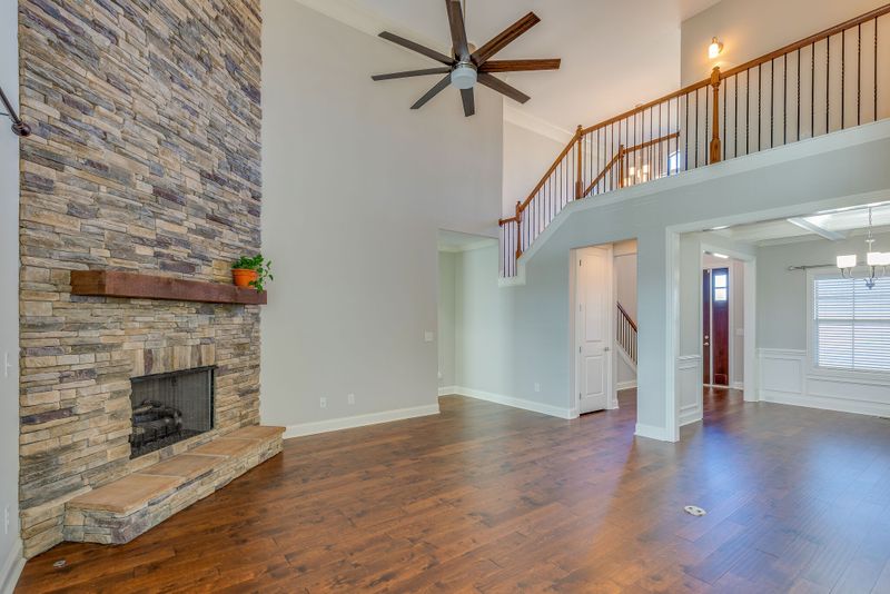 1140 Secretariat Dr, Mount Juliet, TN 37122