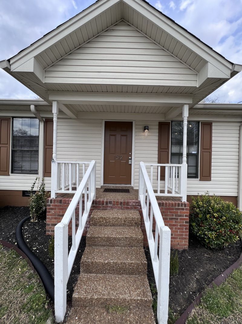 1512 Meadow Bend Dr, Madison, TN 37115
