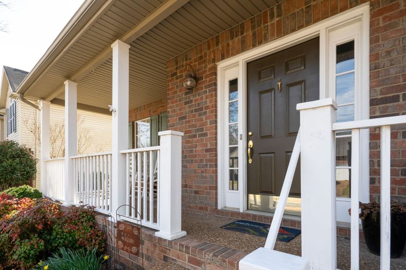 1221 Kelly Ct, Franklin, TN 37064