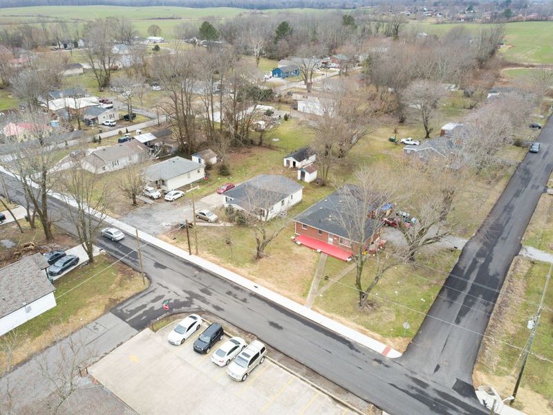 1901 John L Patterson St, Springfield, TN 37172
