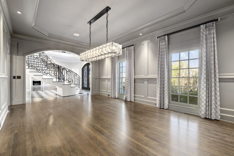 1 Strawberry Hill, Nashville, TN 37215