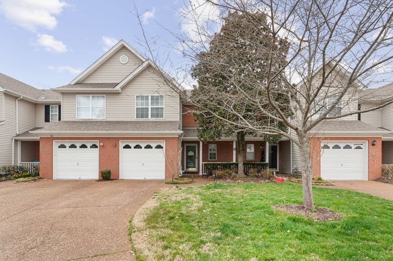 194 Stanton Hall Ln, Franklin, TN 37069