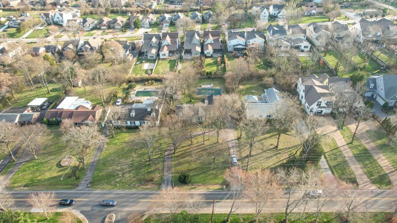 2309 Hobbs Rd, Nashville, TN 37215
