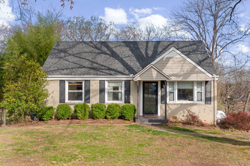 917 Shauna Dr, Nashville, TN 37214
