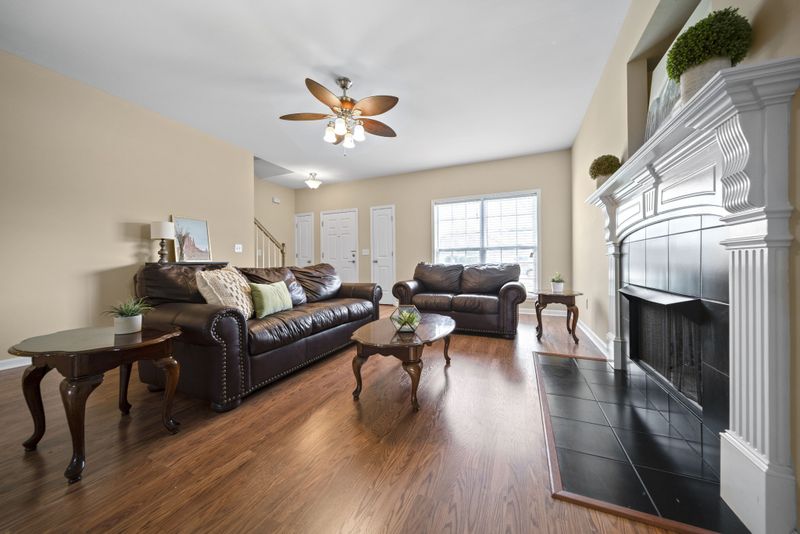 1934 Shafer Dr, Murfreesboro, TN 37128