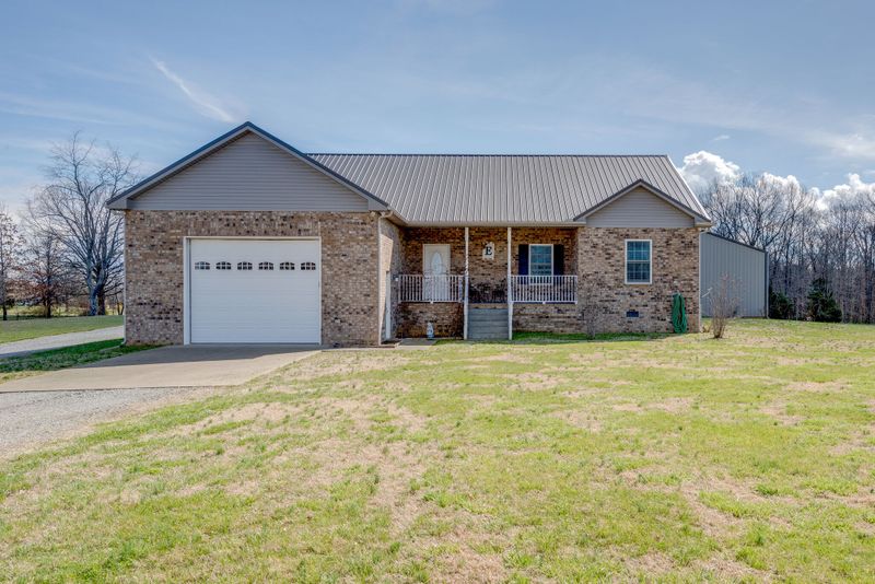 420 Sylvis Rd, Dickson, TN 37055