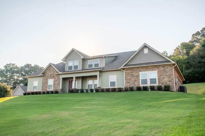 175 Thorncrest Dr, Ringgold, GA 30736